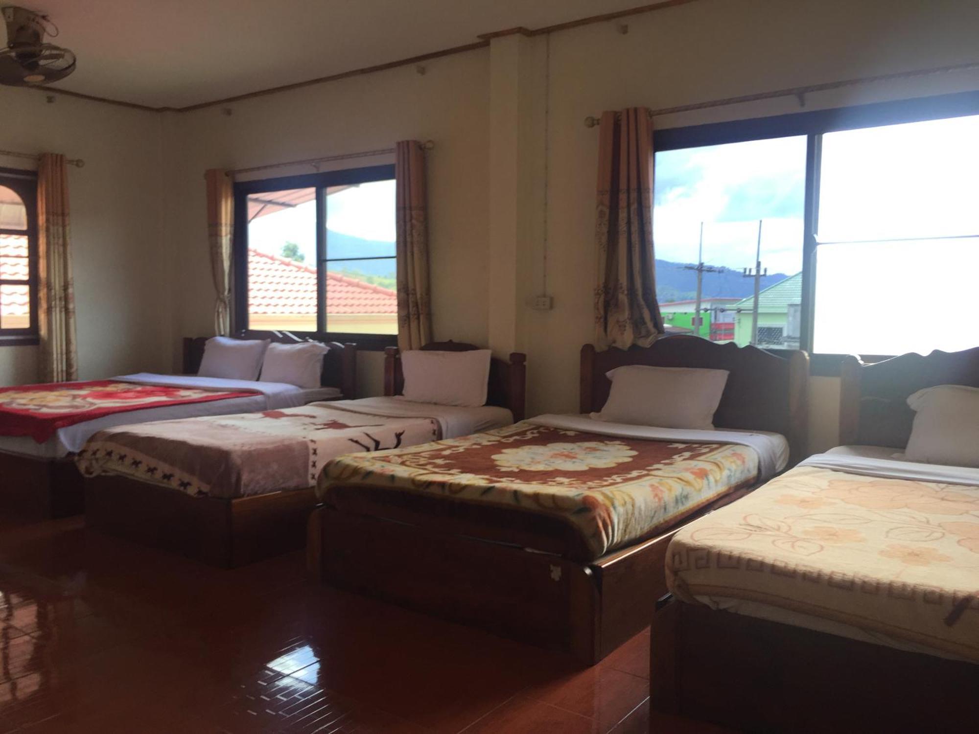 Oudomphone Guesthouse 2 フアイサーイ郡 エクステリア 写真