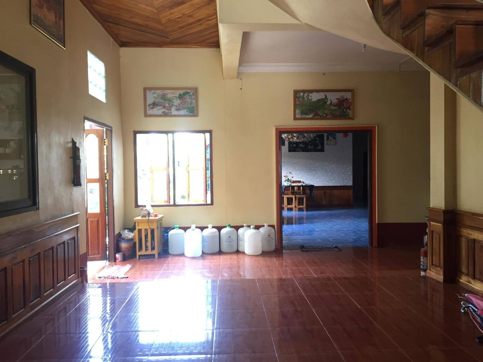 Oudomphone Guesthouse 2 フアイサーイ郡 エクステリア 写真